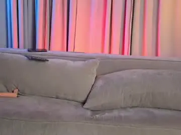 Chaturbate Live Sex Cam of mia_ocampo