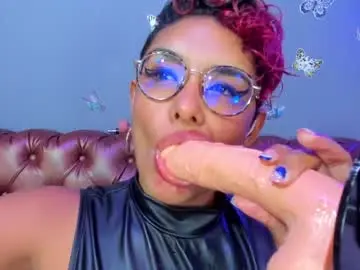 Chaturbate Nude Webcam of kaira_mosse_