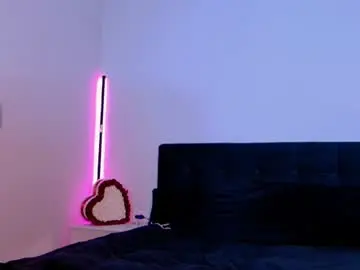 Chaturbate Adult Video Chat of niinarosee1