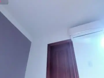 Chaturbate Sex Cam of tayra_castle