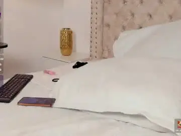 Chaturbate Best live sex cam show of lunara_vall