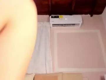 Chaturbate Sex Cam of liaamoon_