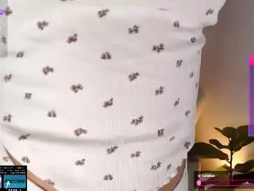 Chaturbate Live Sex of lucylia_