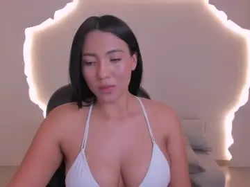 Chaturbate Watch Live Sex Cams of natalielewis_