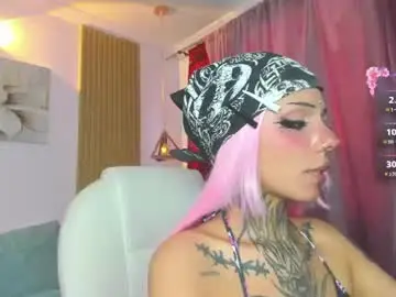 Chaturbate Live Sex Cam of korarousee