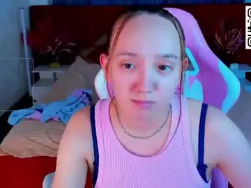 Chaturbate Free Live Porn of andrea_svel