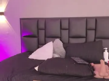 Chaturbate Live Sex Cam of jadeheartt