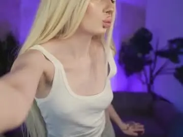 Chaturbate Live Sex of kira0541