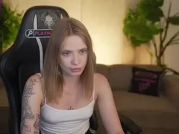 Chaturbate Watch Live Sex Cams of kira0541