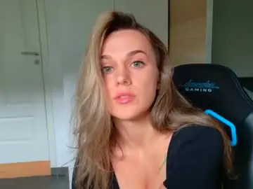Chaturbate Best Webcam of mmminnie