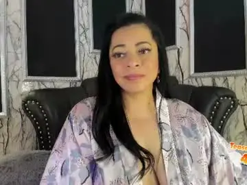 Chaturbate Live Sex Cam of adelinemoretti