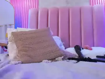 Chaturbate Live Porn of renatapeach