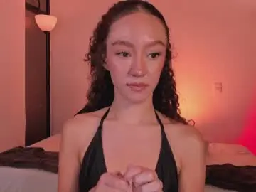 Chaturbate Watch Live Sex Cams of chloemoreti