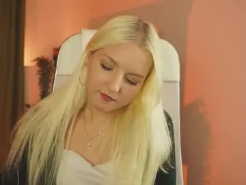 Chaturbate Free Porn Cam of violamore