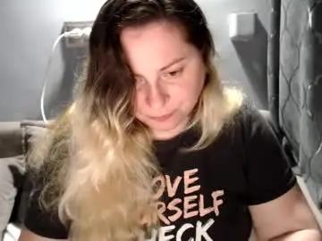 Chaturbate Watch Live Sex Cams of candycream74