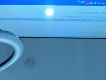 Chaturbate Watch Live Sex Cams of agatha_steel20