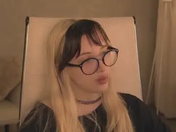 Chaturbate Best live sex cam show of eevamarie