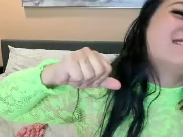 Chaturbate Free Live Porn of luckylee1992