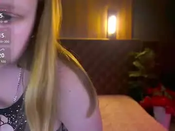 Chaturbate Adult Webcams of crystallpaws_