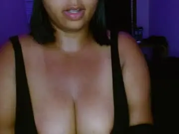 Chaturbate Watch Live Sex Cams of vibe_xxxo