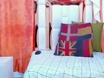 Chaturbate Best live sex cam show of naomi_curvy69