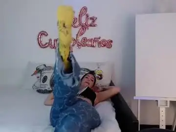 Chaturbate Live Porn of alma_art_