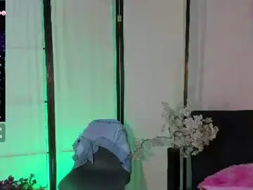 Chaturbate Free Porn Cam of emmaray3