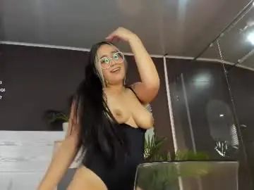 Chaturbate Live Sex Cam of mylleana