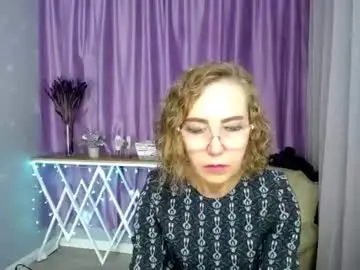Chaturbate Adult Webcam of queen_a_n_i
