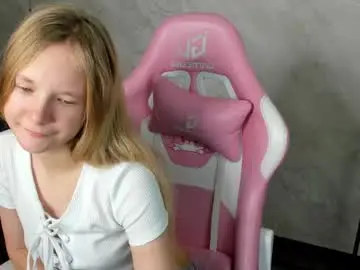 Chaturbate Sex Cam of asya_almost