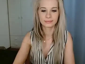 Chaturbate Live Sex of kristineamore