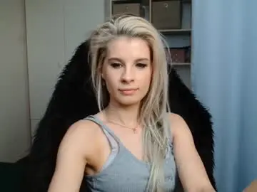 Chaturbate Watch Live Sex Cams of kristineamore