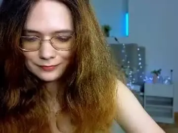 Chaturbate Live Sex Cam of pinky_piee_