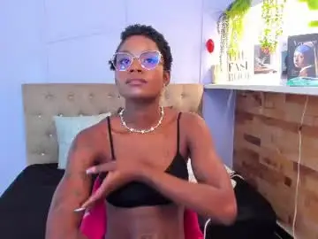 Chaturbate Best live sex cam show of amelia_adms