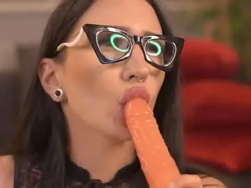 Chaturbate Free Live Porn of kyrareign