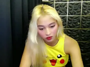 Chaturbate Live Sex Cam of hotty_lexa