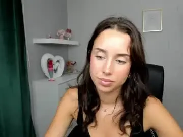 Chaturbate Free Porn Cam of adelesolo