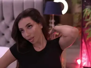 Chaturbate Live Sex Cam of ginavalentinna
