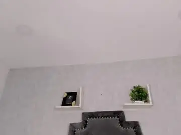 Chaturbate Live Sex Cam of ambarbrown_