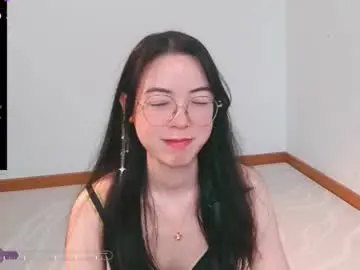 Chaturbate Adult Webcams of happyluckyrose