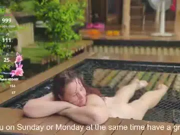 Chaturbate Watch Live Sex Cams of leediseeeex
