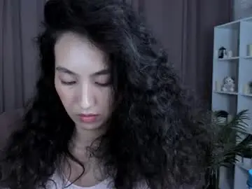 Chaturbate Adult Video Chat of yummy_lamii