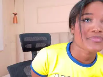 Chaturbate Nude Webcam of josselynbrown