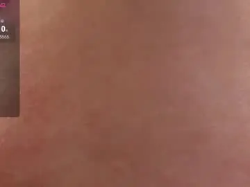 Chaturbate Live Sex Cam of emina_woody