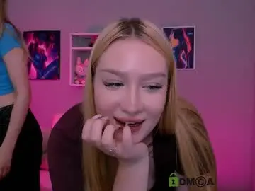 Chaturbate Watch Live Sex Cams of playful_sophie