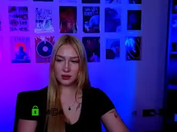 Chaturbate Adult Video Chat of playful_sophie