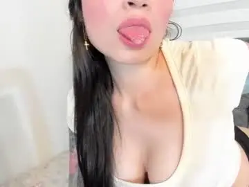 Chaturbate Adult Video Chat of aliicce_1