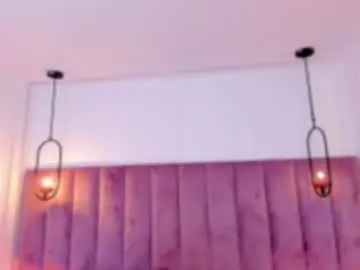 Chaturbate Watch Live Sex Cams of emmiily_z