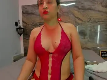Chaturbate Live Sex Cam of yaya____