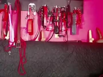 Chaturbate Sex Cam of shannon_queen_